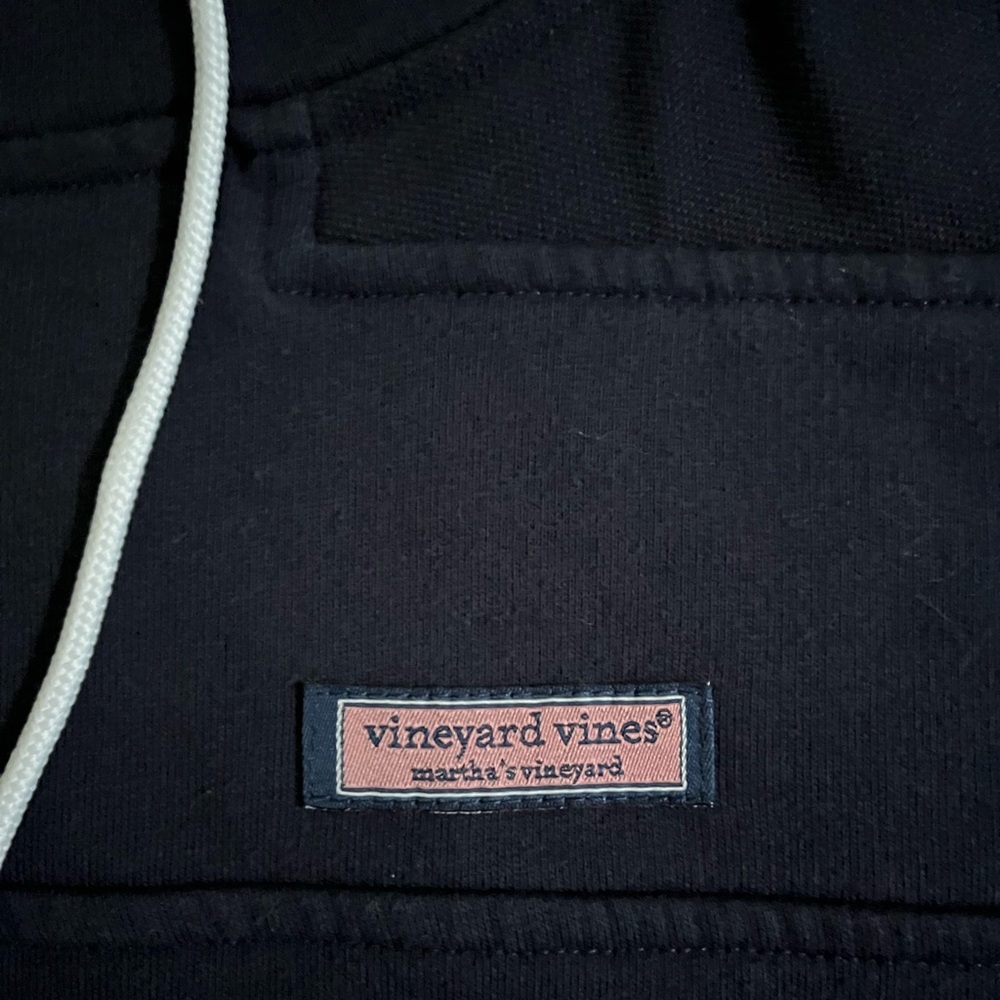 vineyard vines pullover🐳 - Picture 5 of 5